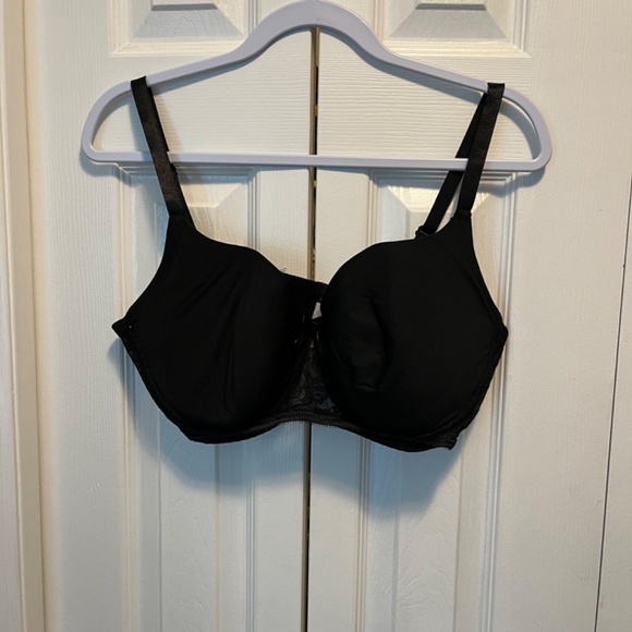 Delta Burke size 40D underwire bra - Picture 2 of 12